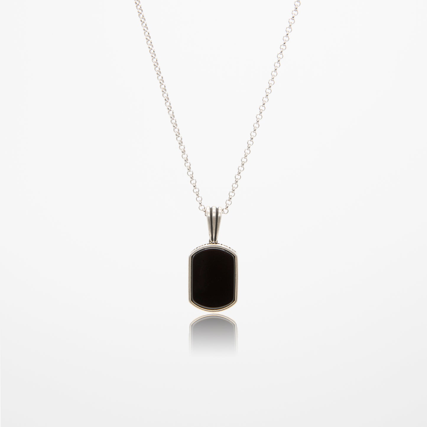 Premium Onyx Beverly Pendant: 925 Sterling Silver with High-Quality Rhodium-Plated Silver Circle Rolo Link Chain