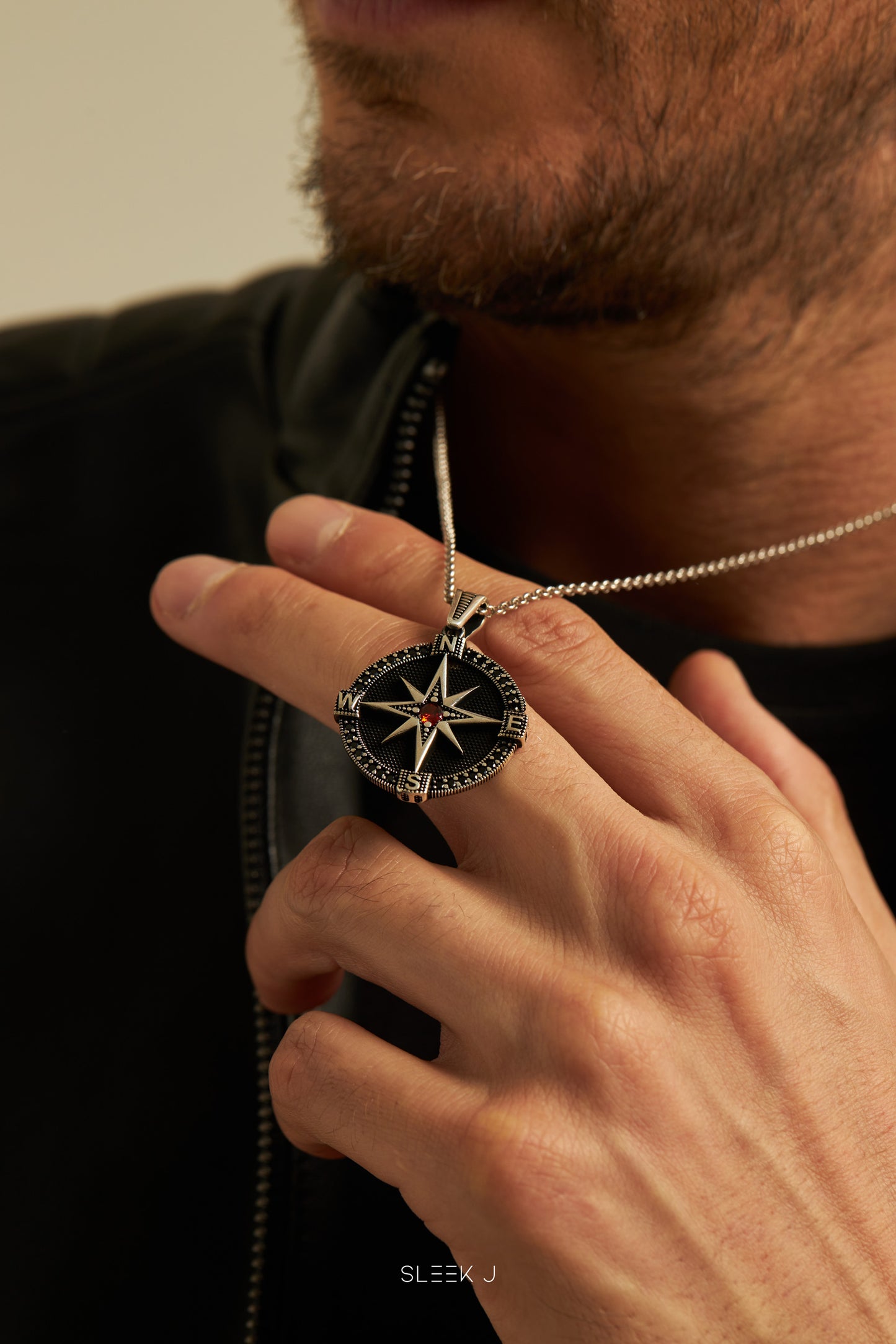 Red Crowned Compass Pendant 925 Sterling Silver with Rhodium Plated High Quality Real Silver Circle Rolo Link Chain