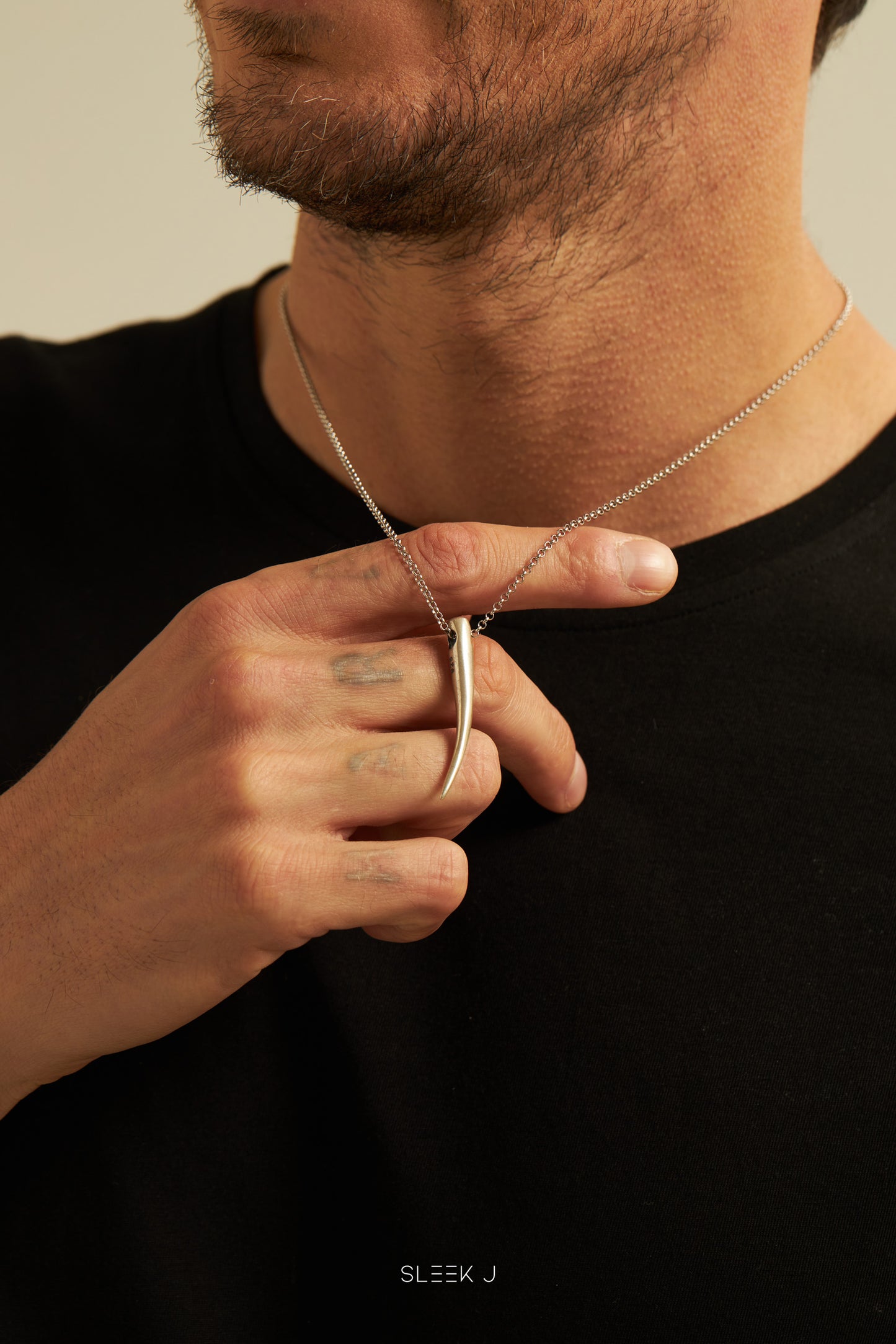 Elephant Tooth Pendant: 925 Sterling Silver with Rhodium-Plated Circle Rolo Link Chain